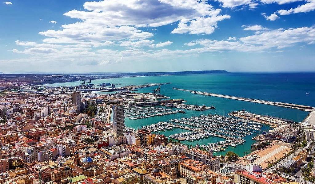 Propiedad en Alicante: guía para compradores extranjeros