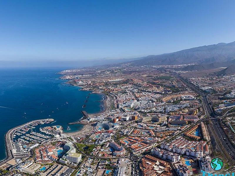 Propiedades en Costa Adeje: guía para compradores extranjeros