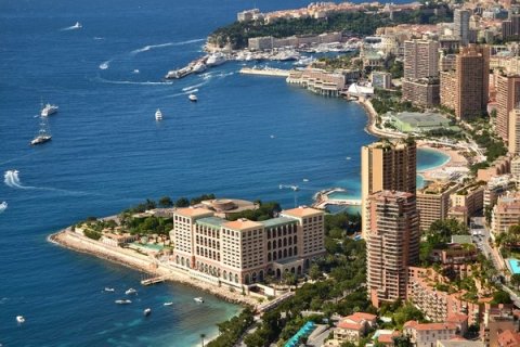 Candidate for Mayor of Barcelona offers to create an artificial island off the coast of the city